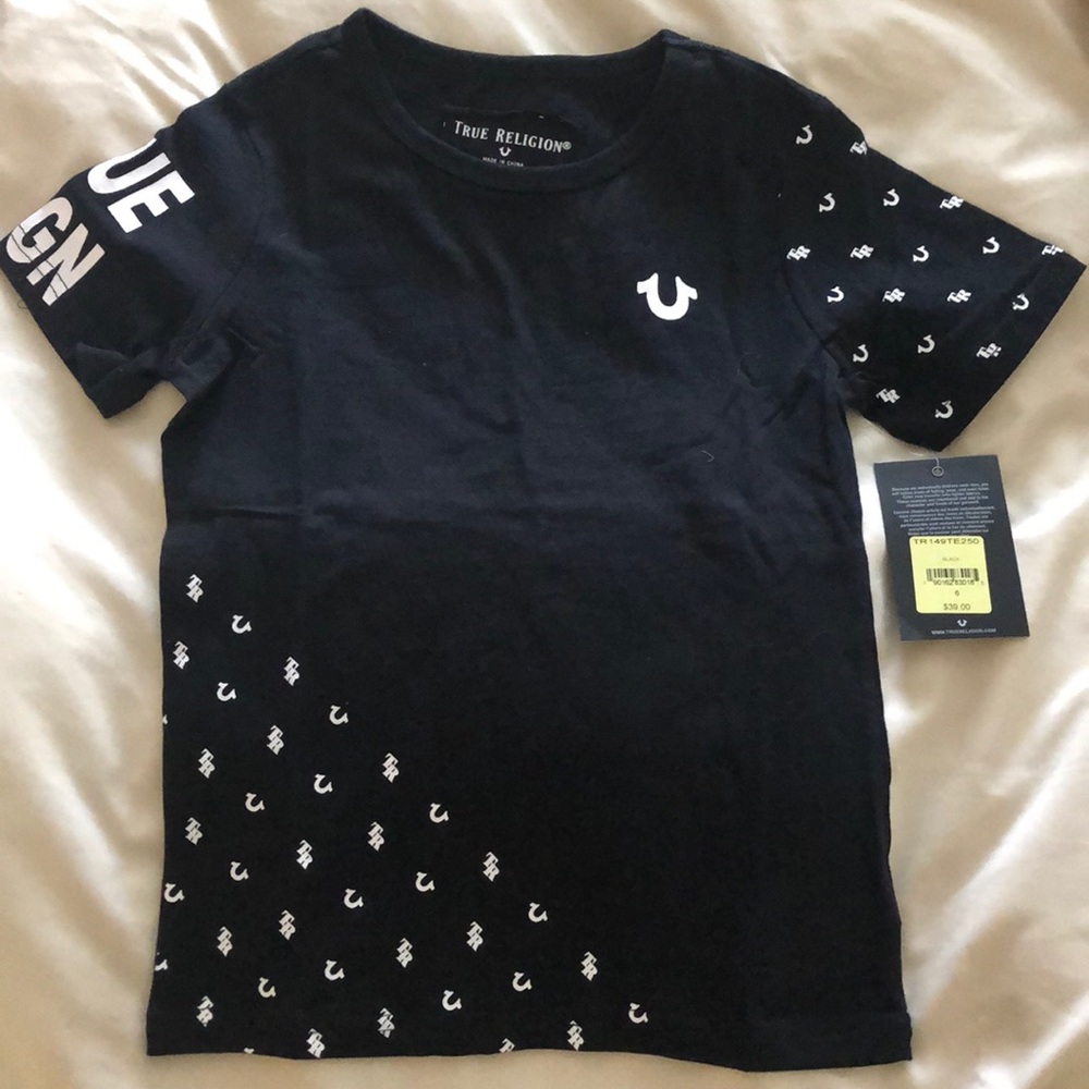 Kids size 6 True Religion shirt